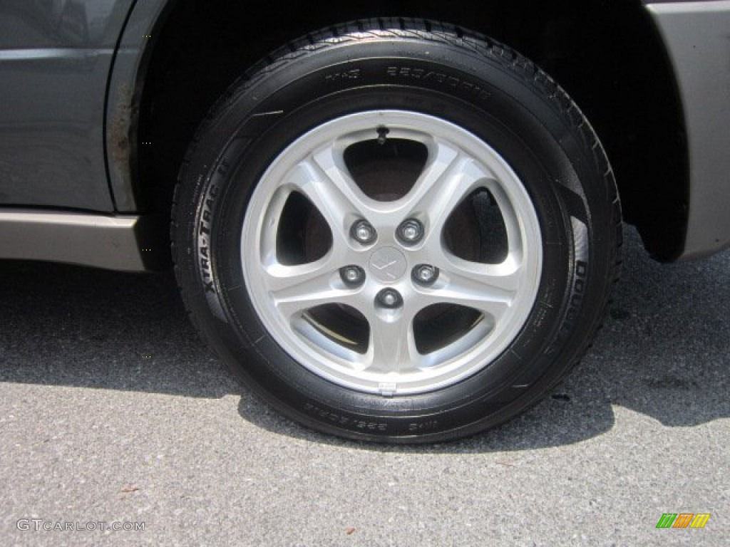 2003 Outlander LS 4WD - Urban Gray Pearl / Charcoal photo #9