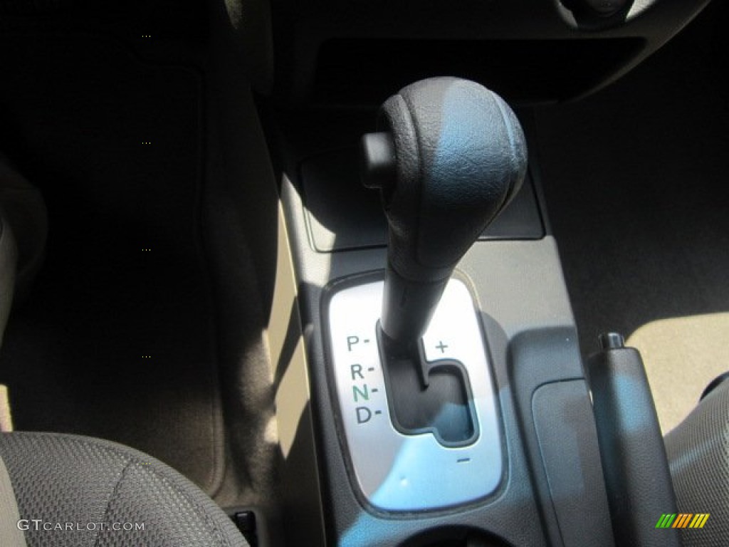 2003 Outlander LS 4WD - Urban Gray Pearl / Charcoal photo #20
