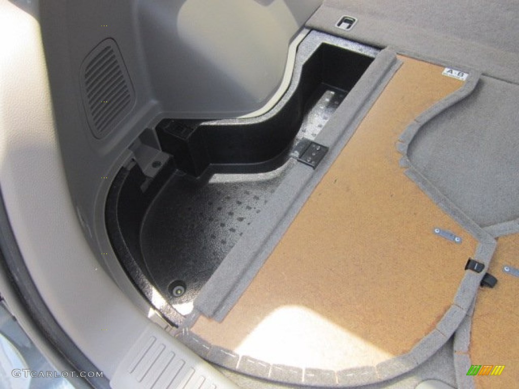 2003 Outlander LS 4WD - Urban Gray Pearl / Charcoal photo #27