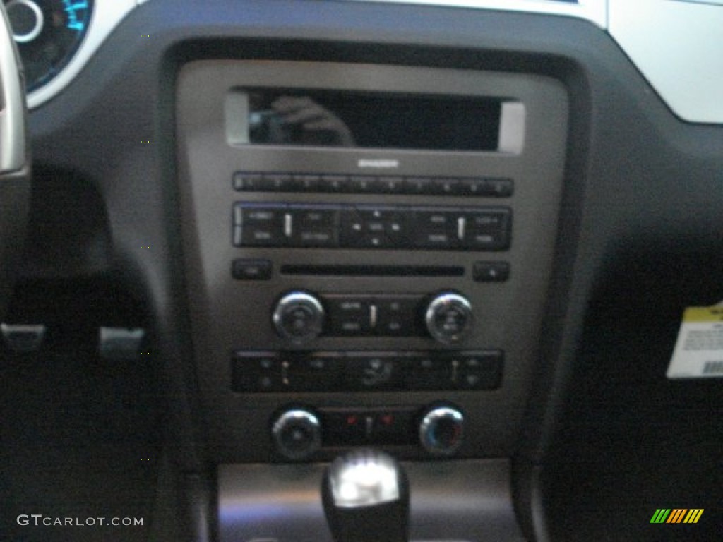 2013 Mustang GT Premium Convertible - Race Red / Charcoal Black photo #21