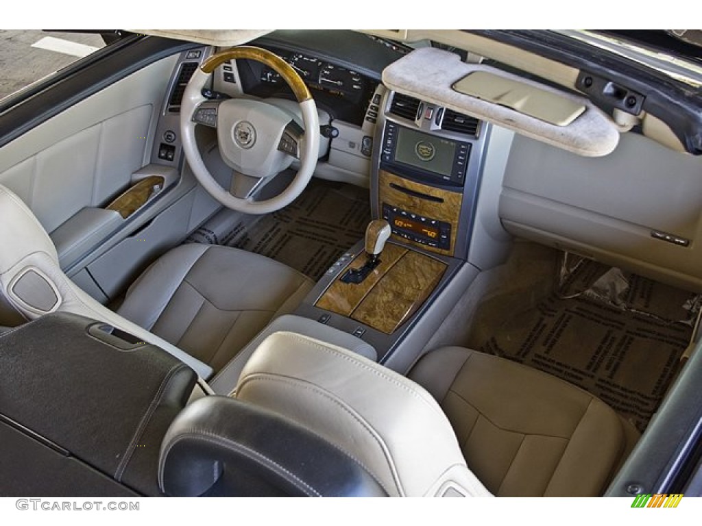 2009 Cadillac XLR Platinum Roadster Cashmere/Ebony Dashboard Photo #67775859