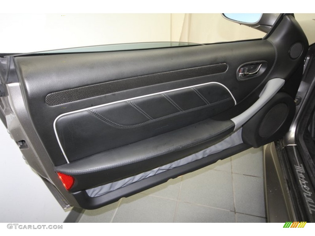2005 Maserati GranSport Coupe Door Panel Photos