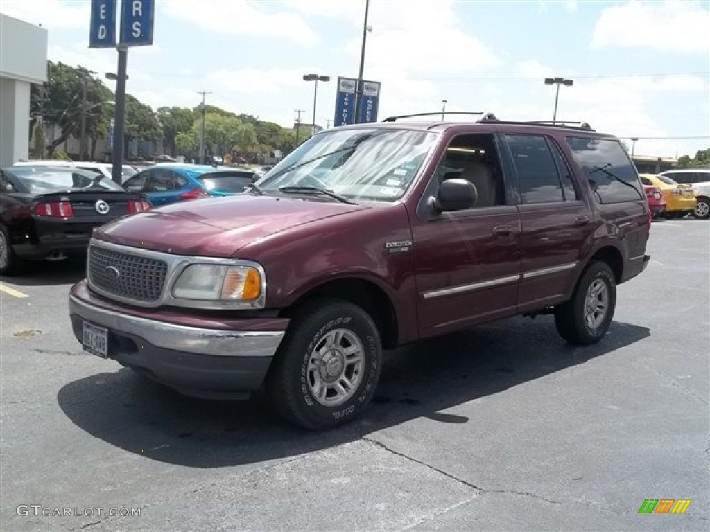 2001 Expedition XLT - Dark Toreador Red Metallic / Medium Parchment photo #7