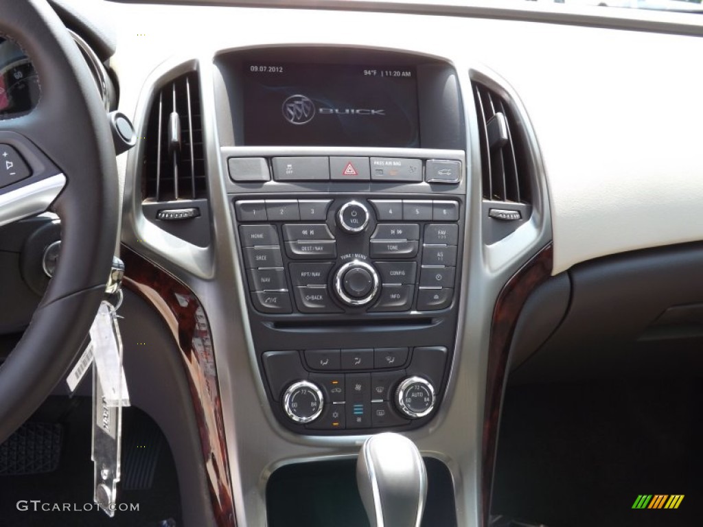 2012 Verano FWD - Crystal Red Tintcoat / Cashmere photo #9