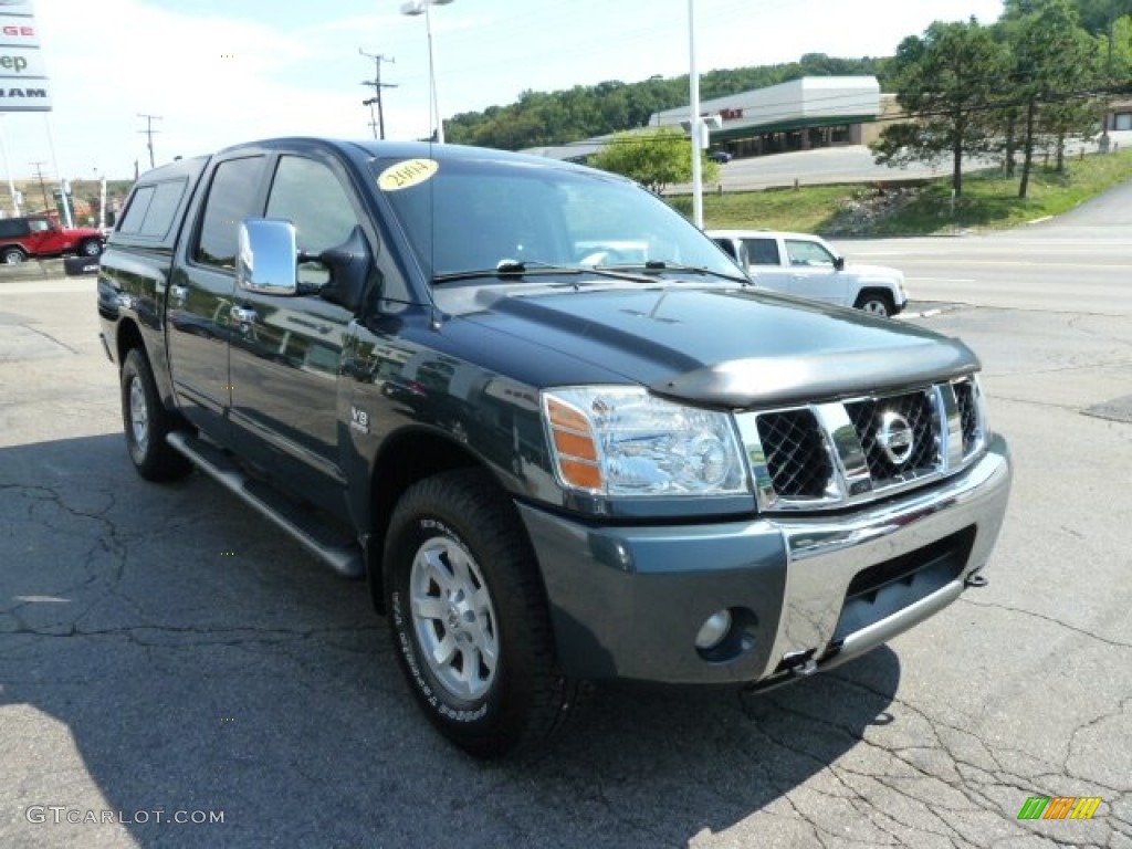 2004 Titan LE Crew Cab 4x4 - Deep Water Blue/Green / Graphite/Titanium photo #7