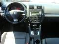 Black Uni - Jetta SE Sedan Photo No. 8