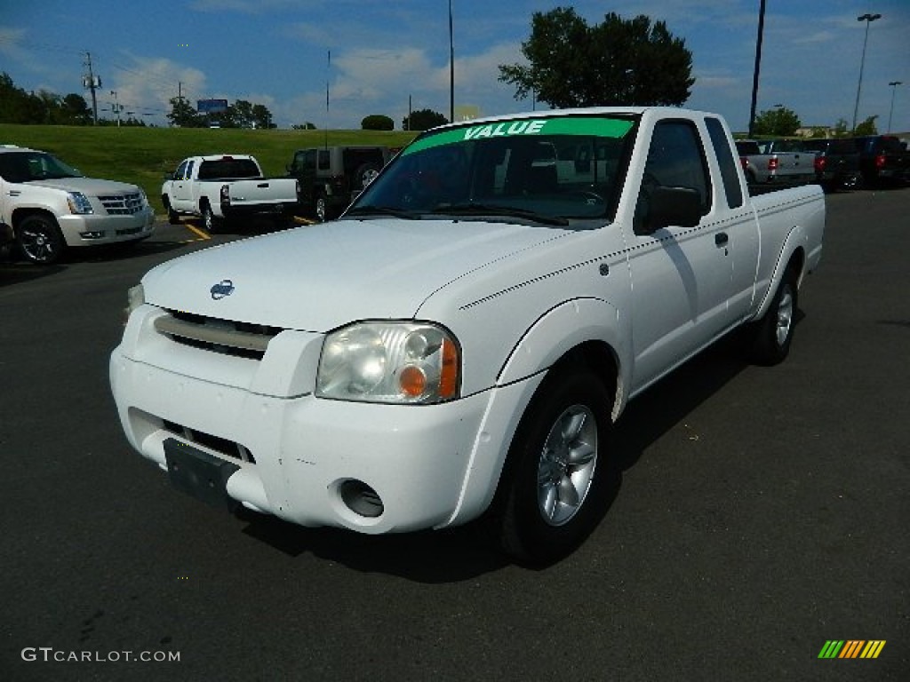 2001 Frontier XE King Cab - Cloud White / Gray photo #7