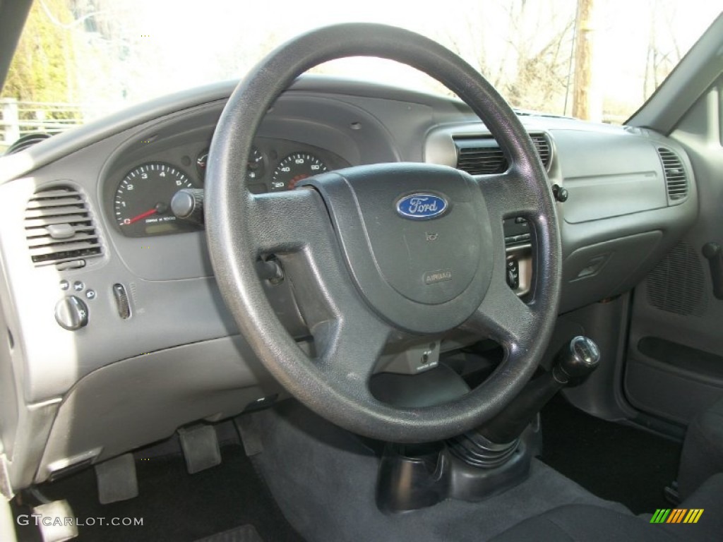 2006 Ford Ranger XLT SuperCab 4x4 Medium Dark Flint Steering Wheel Photo #67784889