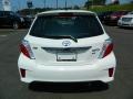Super White - Yaris SE 5 Door Photo No. 4