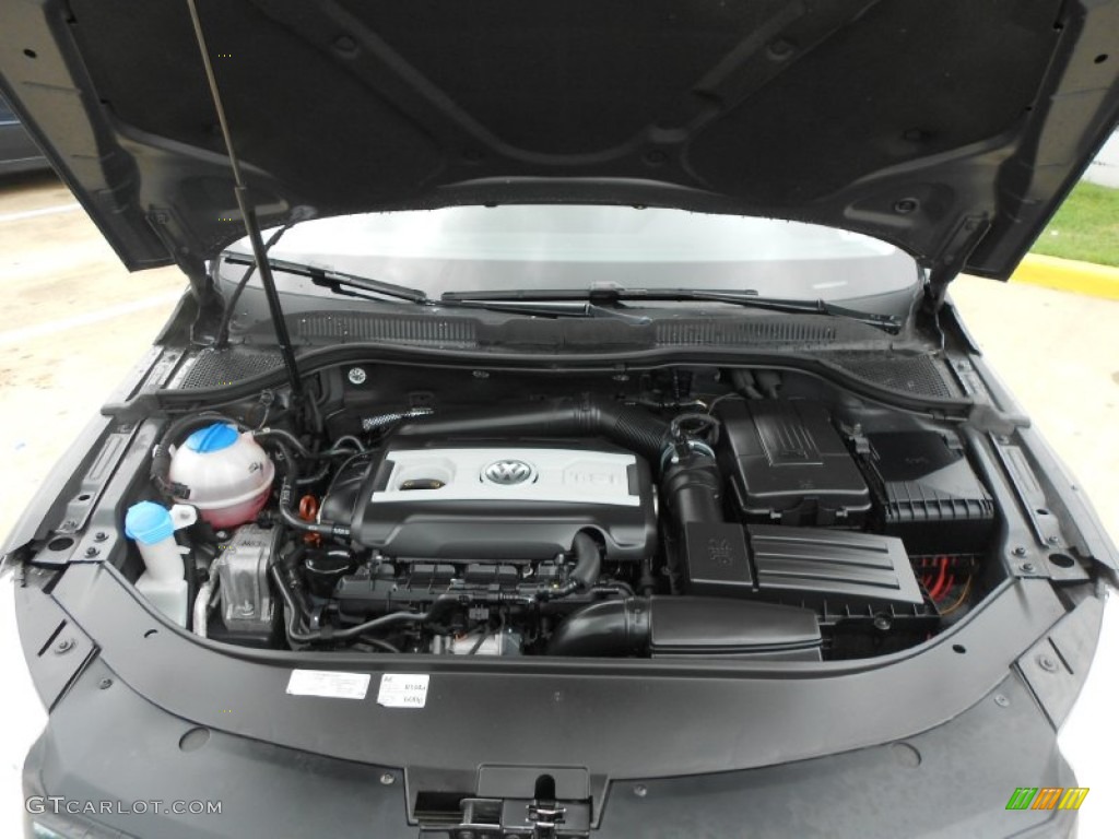 2012 Volkswagen CC Lux 2.0 Liter FSI Turbocharged DOHC 16-Valve VVT 4 Cylinder Engine Photo #67788978