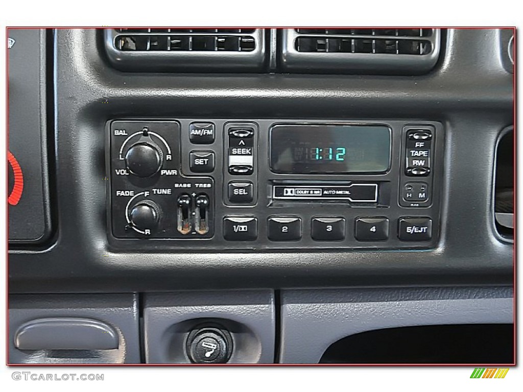 2002 Ram 3500 SLT Quad Cab Dually - Patriot Blue Metallic / Mist Gray photo #38