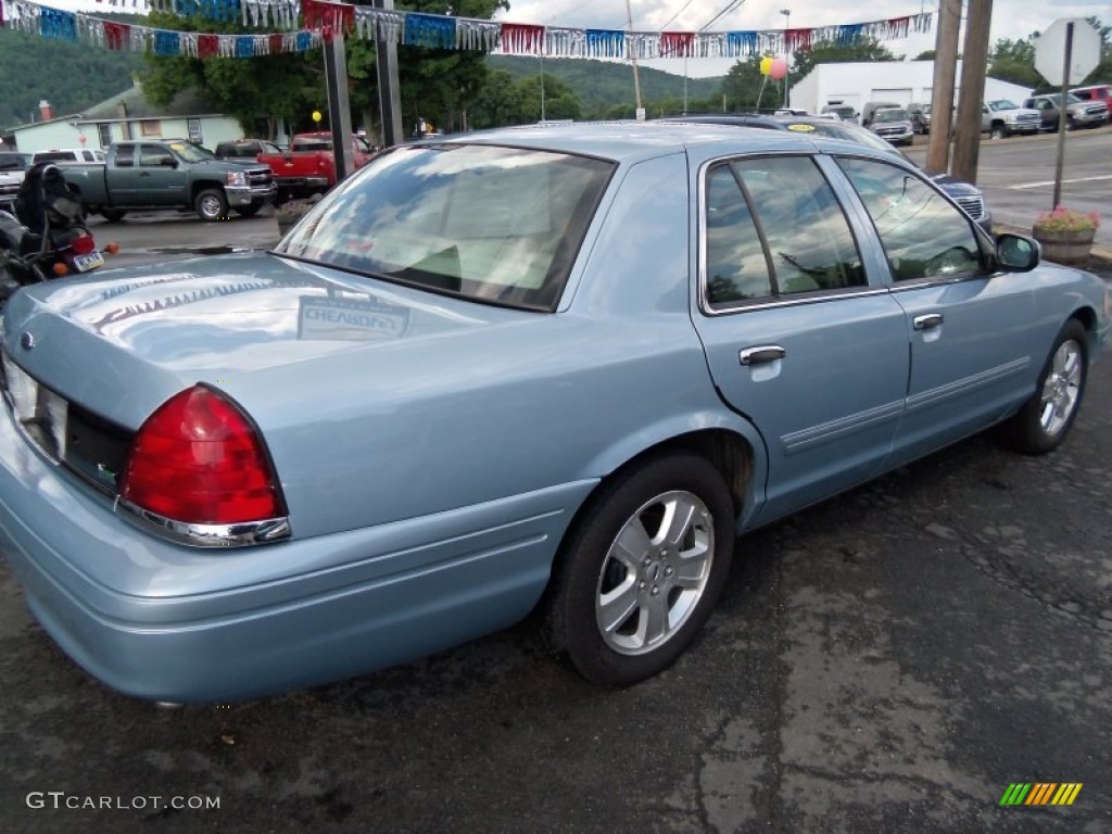 2011 Crown Victoria LX - Light Ice Blue Metallic / Light Camel photo #5