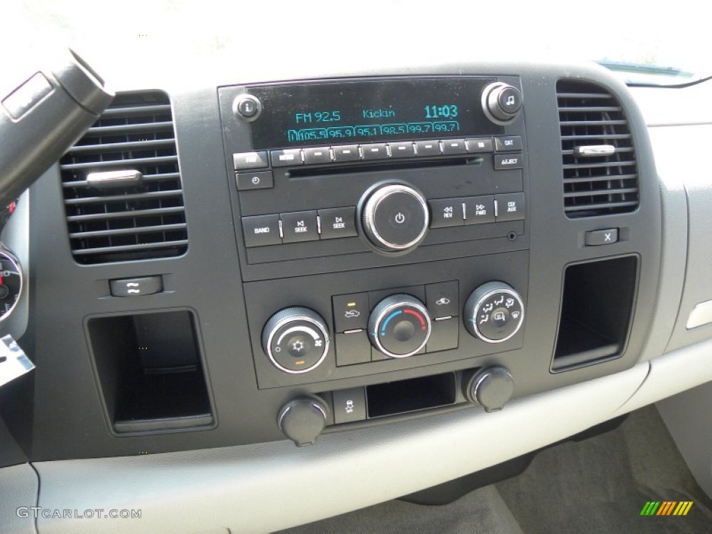 2012 Chevrolet Silverado 1500 LT Crew Cab Controls Photo #67791096