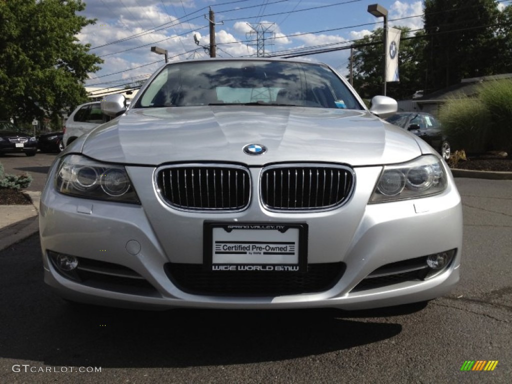2009 3 Series 335xi Sedan - Titanium Silver Metallic / Black photo #2