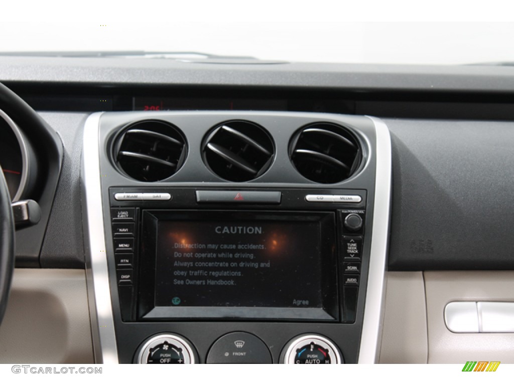 2007 Mazda CX-7 Grand Touring Controls Photo #67794948