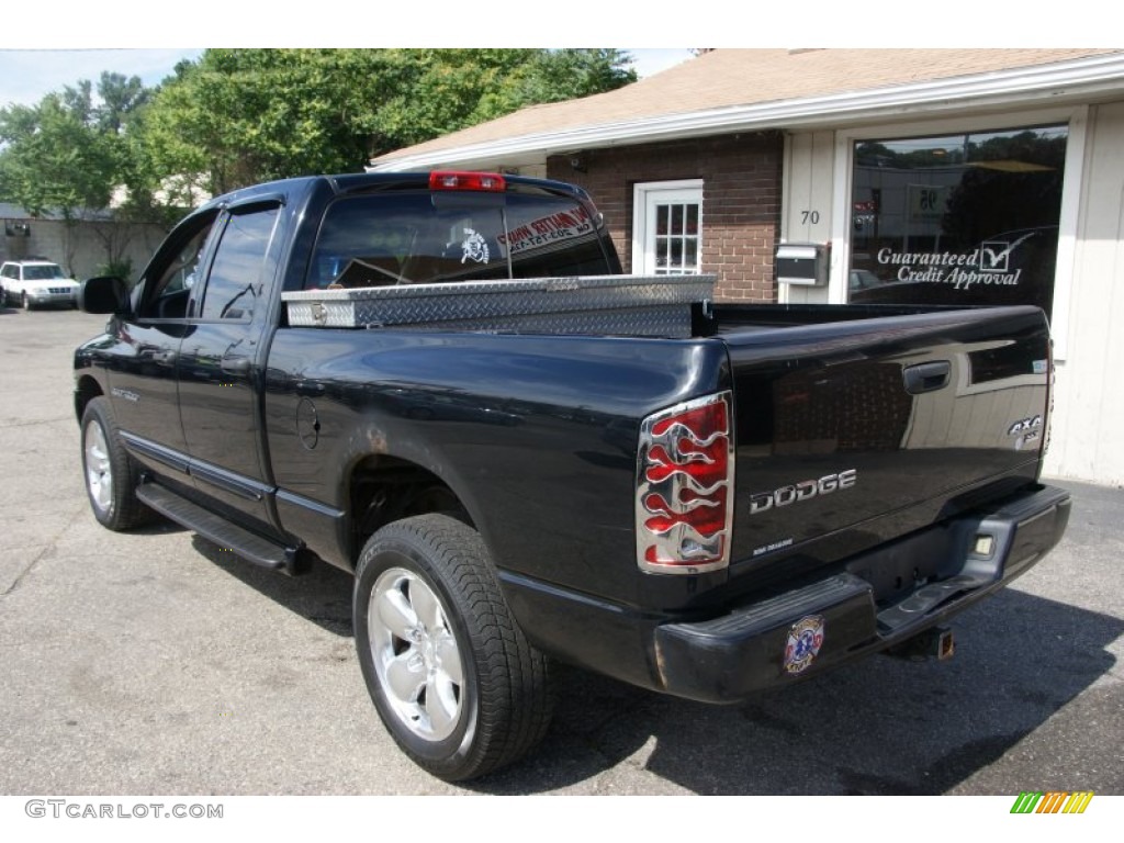 2004 Ram 1500 SLT Quad Cab 4x4 - Black / Dark Slate Gray photo #6