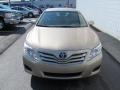 Sandy Beach Metallic - Camry LE Photo No. 4