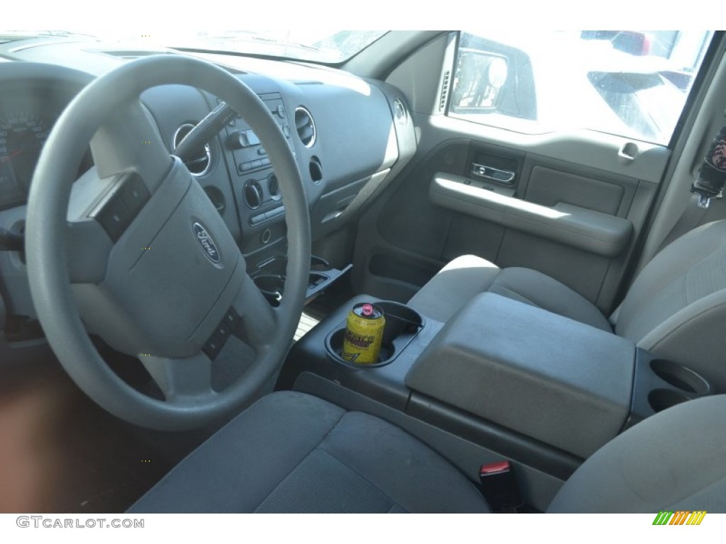 2004 F150 XLT SuperCrew - Silver Metallic / Medium/Dark Flint photo #4
