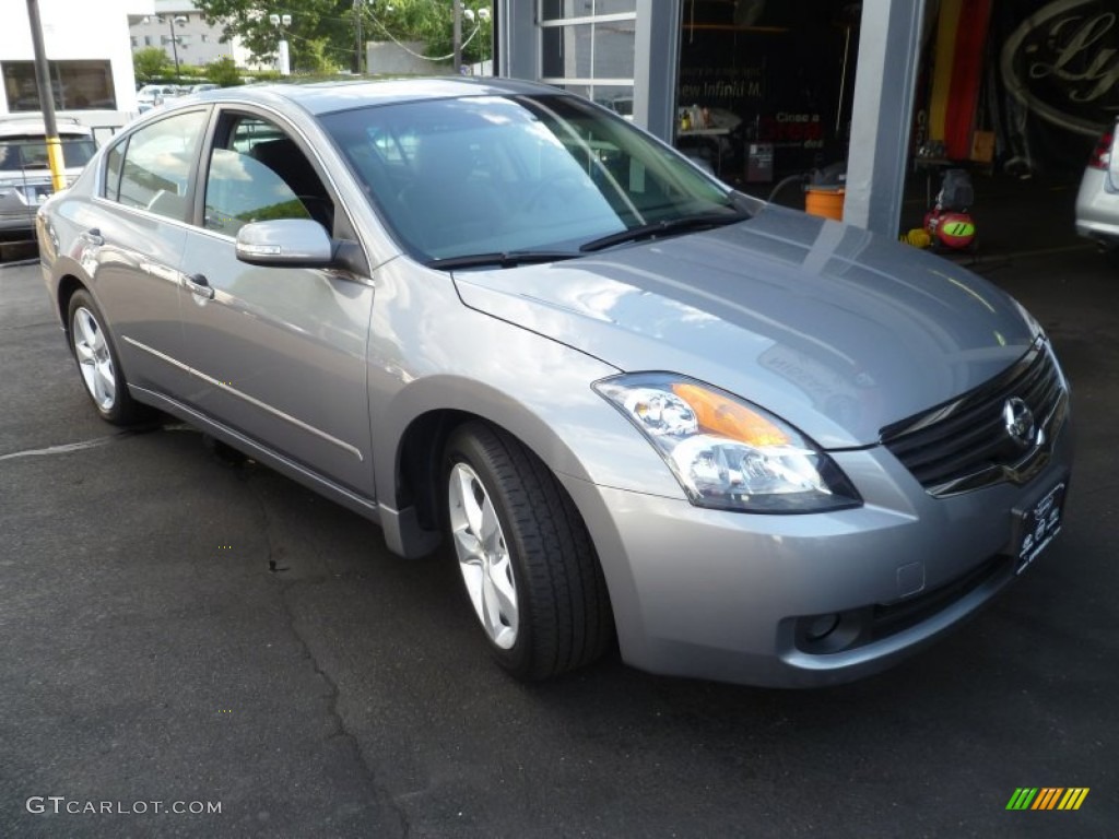 Precision Gray Metallic Nissan Altima