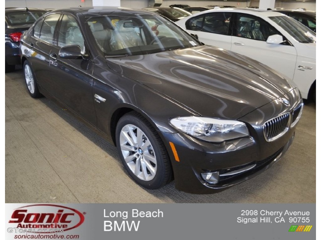 2012 5 Series 528i xDrive Sedan - Dark Graphite Metallic II / Oyster/Black photo #1