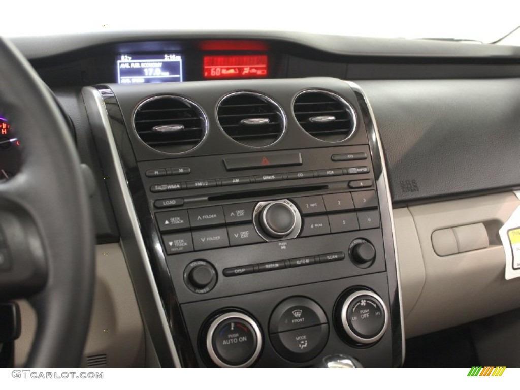 2010 Mazda CX-7 s Grand Touring AWD Controls Photo #67801353