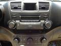 2010 Sandy Beach Metallic Toyota Highlander V6 4WD  photo #29