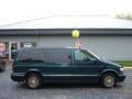 1995 Emerald Green Pearl Metallic Chrysler Town & Country   photo #4