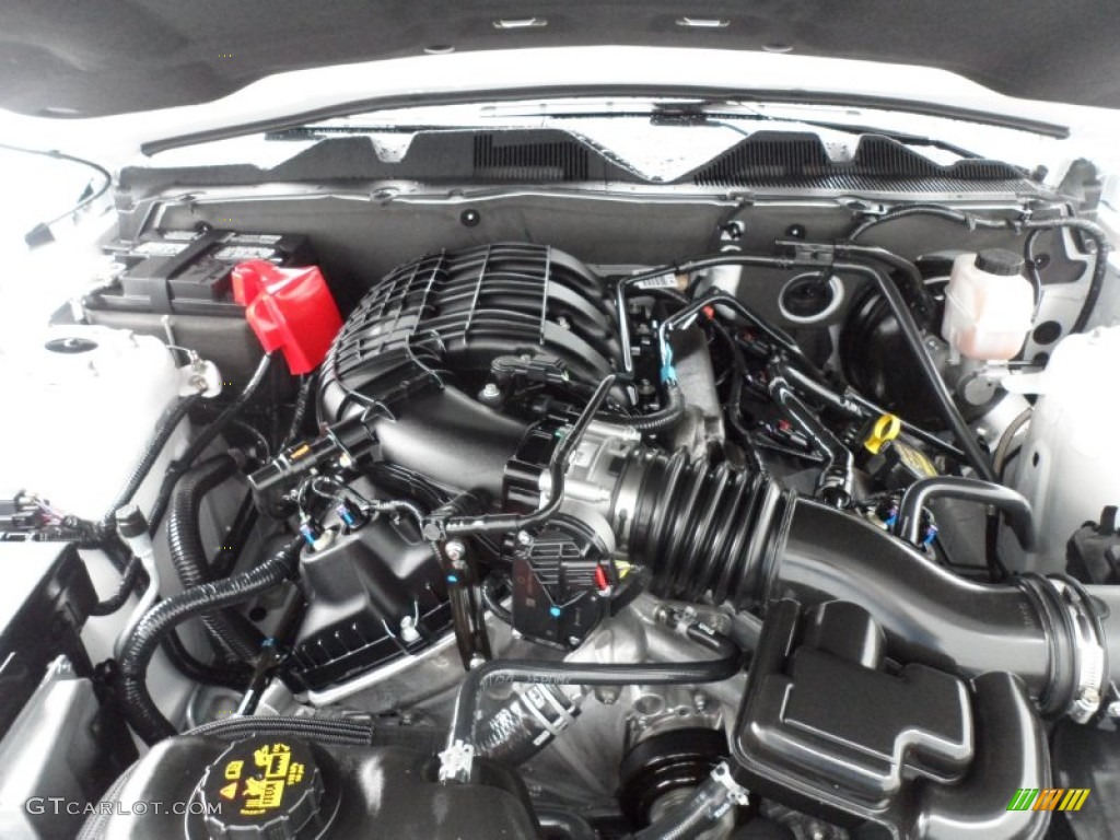 2012 Ford Mustang V6 Premium Coupe 3.7 Liter DOHC 24-Valve Ti-VCT V6 Engine Photo #67805004