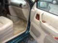 Emerald Green Pearl Metallic - Town & Country  Photo No. 11