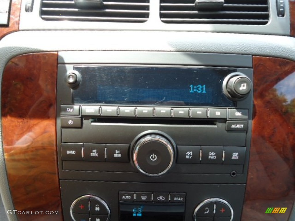 2011 Chevrolet Tahoe LT 4x4 Audio System Photos