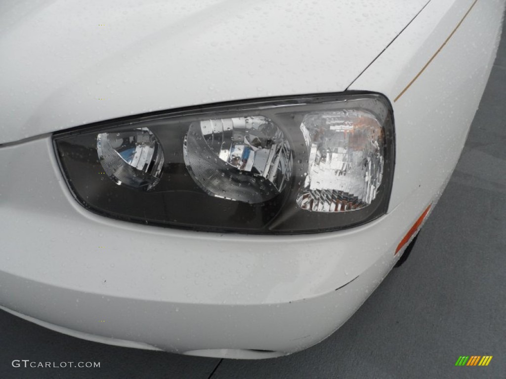 2001 Elantra GLS - Noble White / Beige photo #9