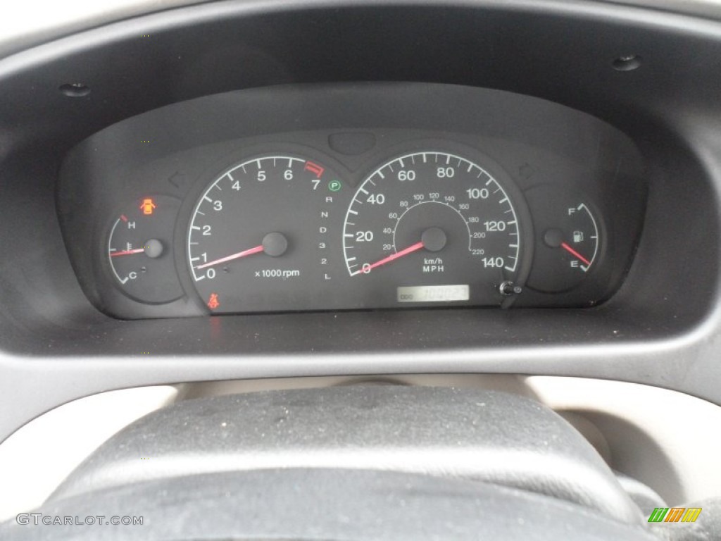2001 Elantra GLS - Noble White / Beige photo #38