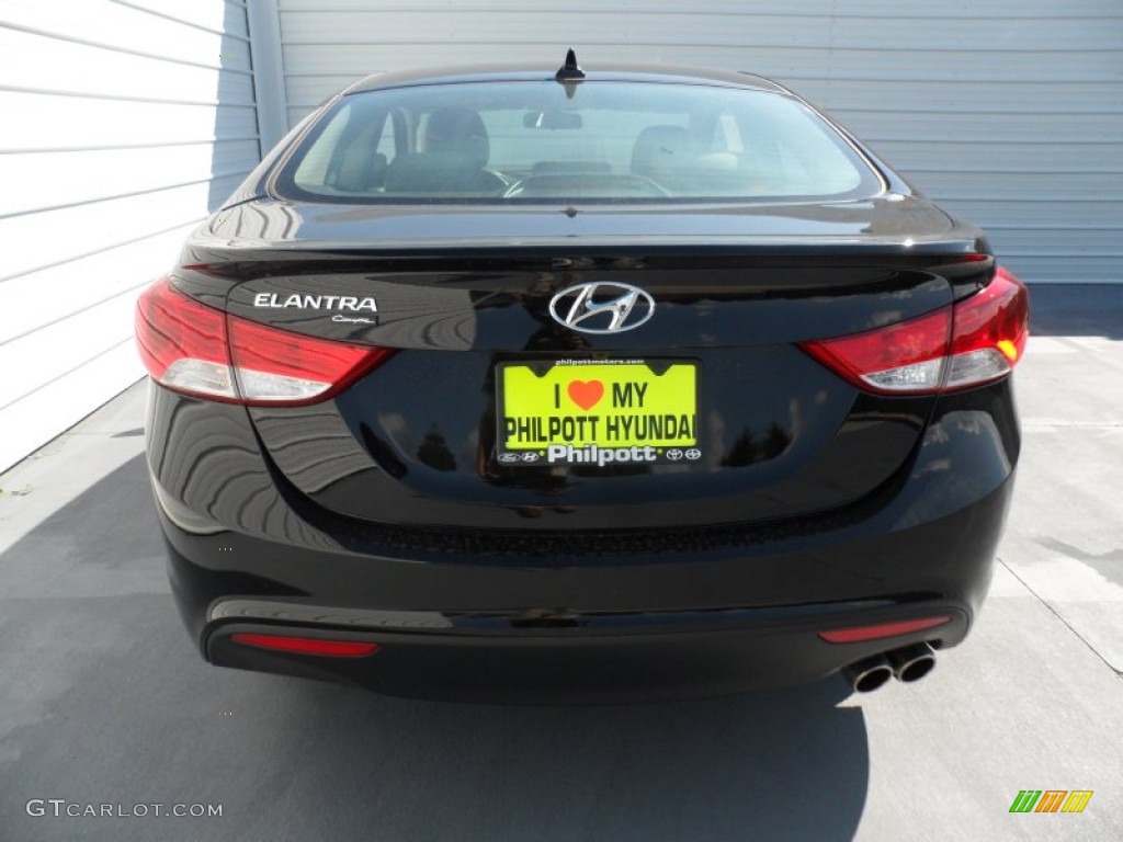2013 Elantra Coupe SE - Black Noir Pearl / Gray photo #4