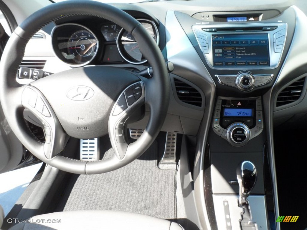 2013 Hyundai Elantra Coupe SE Gray Dashboard Photo #67811367