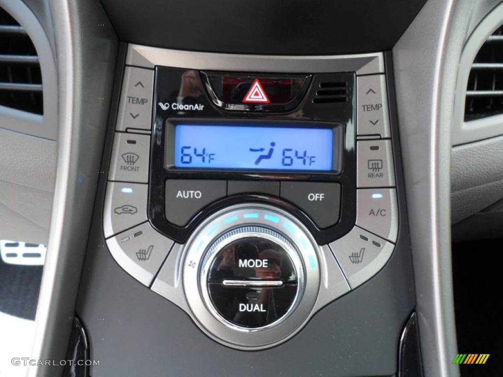 2013 Hyundai Elantra Coupe SE Controls Photo #67811385