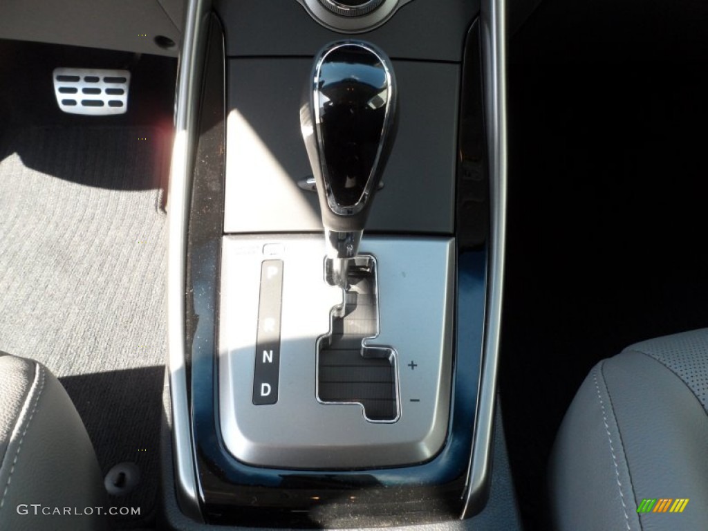 2013 Hyundai Elantra Coupe SE 6 Speed Shiftronic Automatic Transmission Photo #67811391