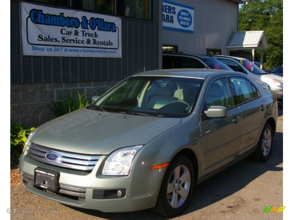 2008 Fusion SE - Moss Green Metallic / Medium Light Stone photo #1