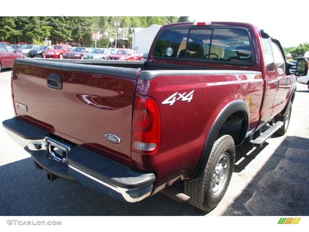 2004 F250 Super Duty XLT SuperCab 4x4 - Dark Toreador Red Metallic / Medium Flint photo #9