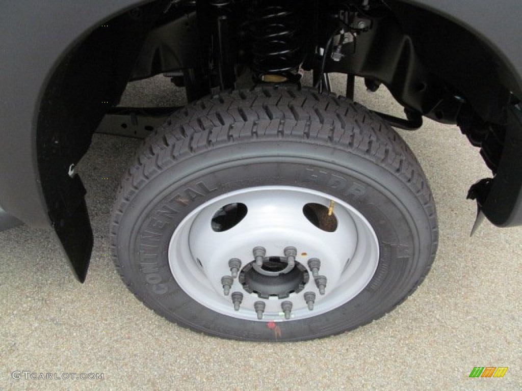 2012 Ford F450 Super Duty XL Regular Cab Chassis 4x4 Wheel Photo #67814982