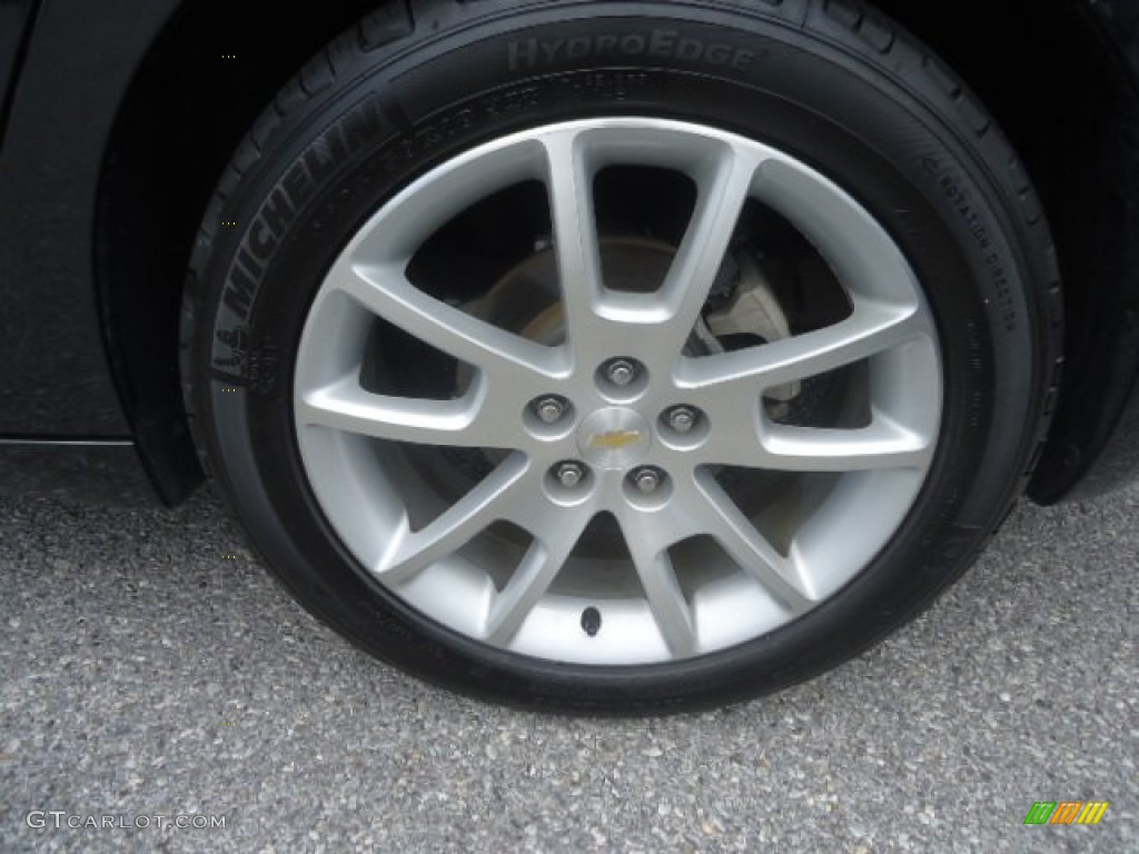 2009 Chevrolet Malibu LTZ Sedan Wheel Photo #67815891