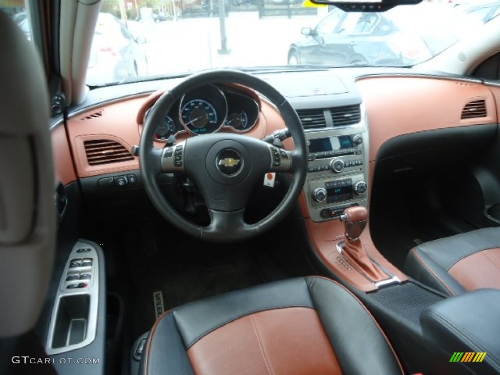 2009 Chevrolet Malibu LTZ Sedan Ebony/Brick Dashboard Photo #67815900