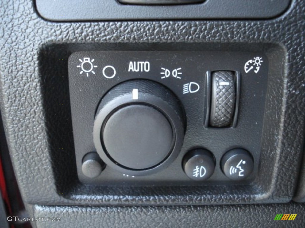 2007 Hummer H3 X Controls Photo #67818933