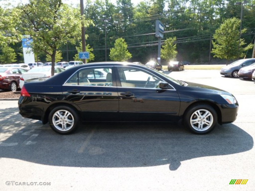 2006 Accord EX-L Sedan - Nighthawk Black Pearl / Ivory photo #6