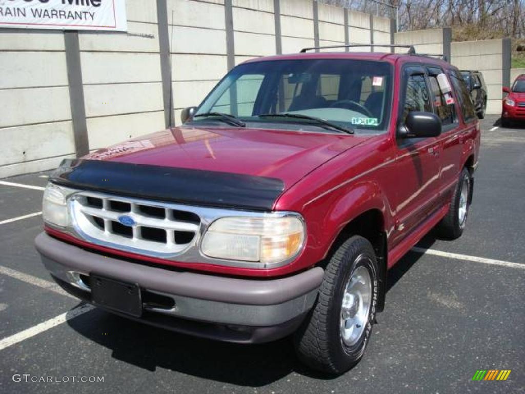 1995 Explorer XLT 4x4 - Vermillion Red / Light Flint photo #8