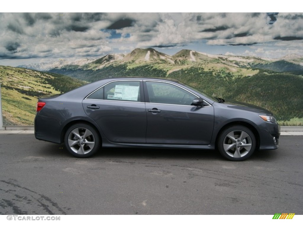 2012 Camry SE V6 - Magnetic Gray Metallic / Black/Ash photo #2