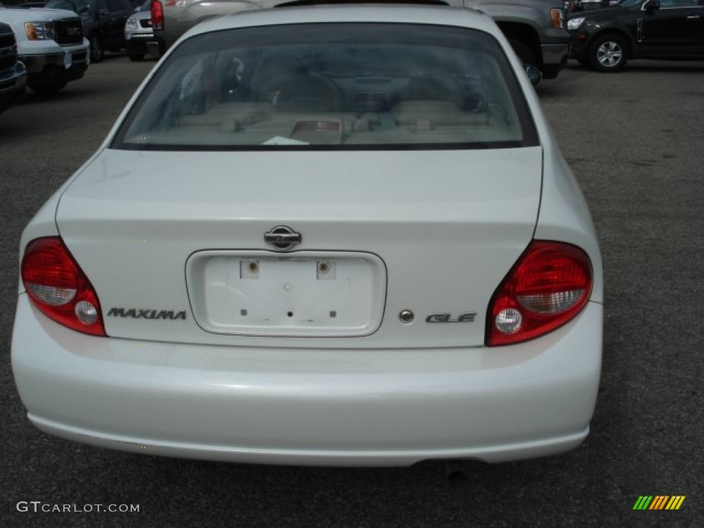 2000 Maxima GLE - Icelandic Pearl / Blond photo #5
