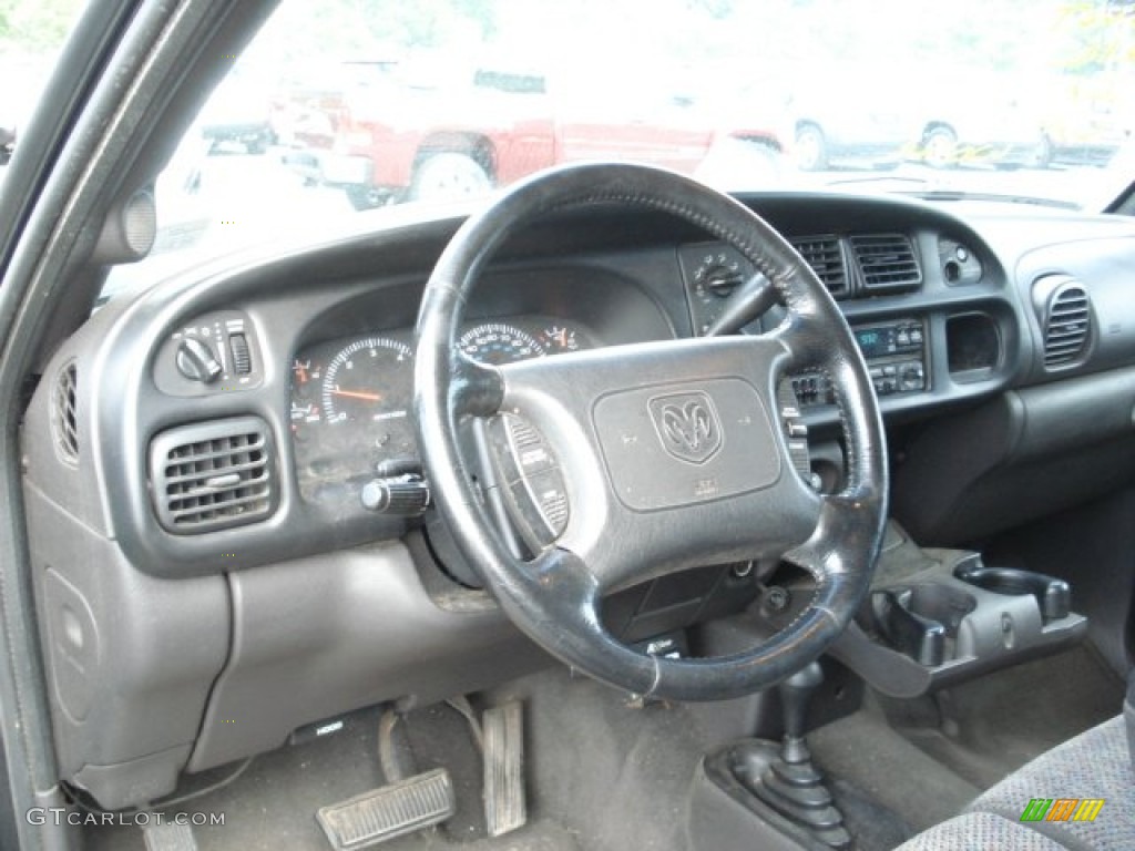 2001 Ram 1500 SLT Club Cab 4x4 - Black / Agate photo #8