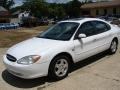 2002 Vibrant White Ford Taurus SEL  photo #1