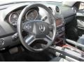 Black - ML 350 4Matic Photo No. 18
