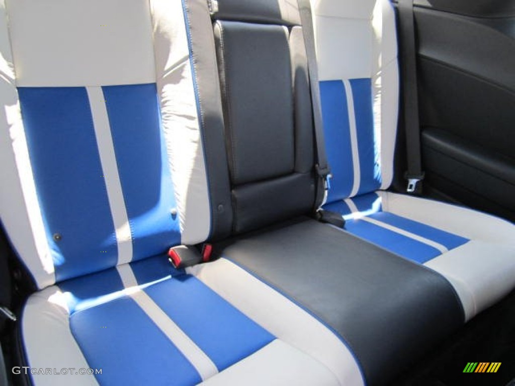 2011 Dodge Challenger SRT8 392 Inaugural Edition Interior Color Photos